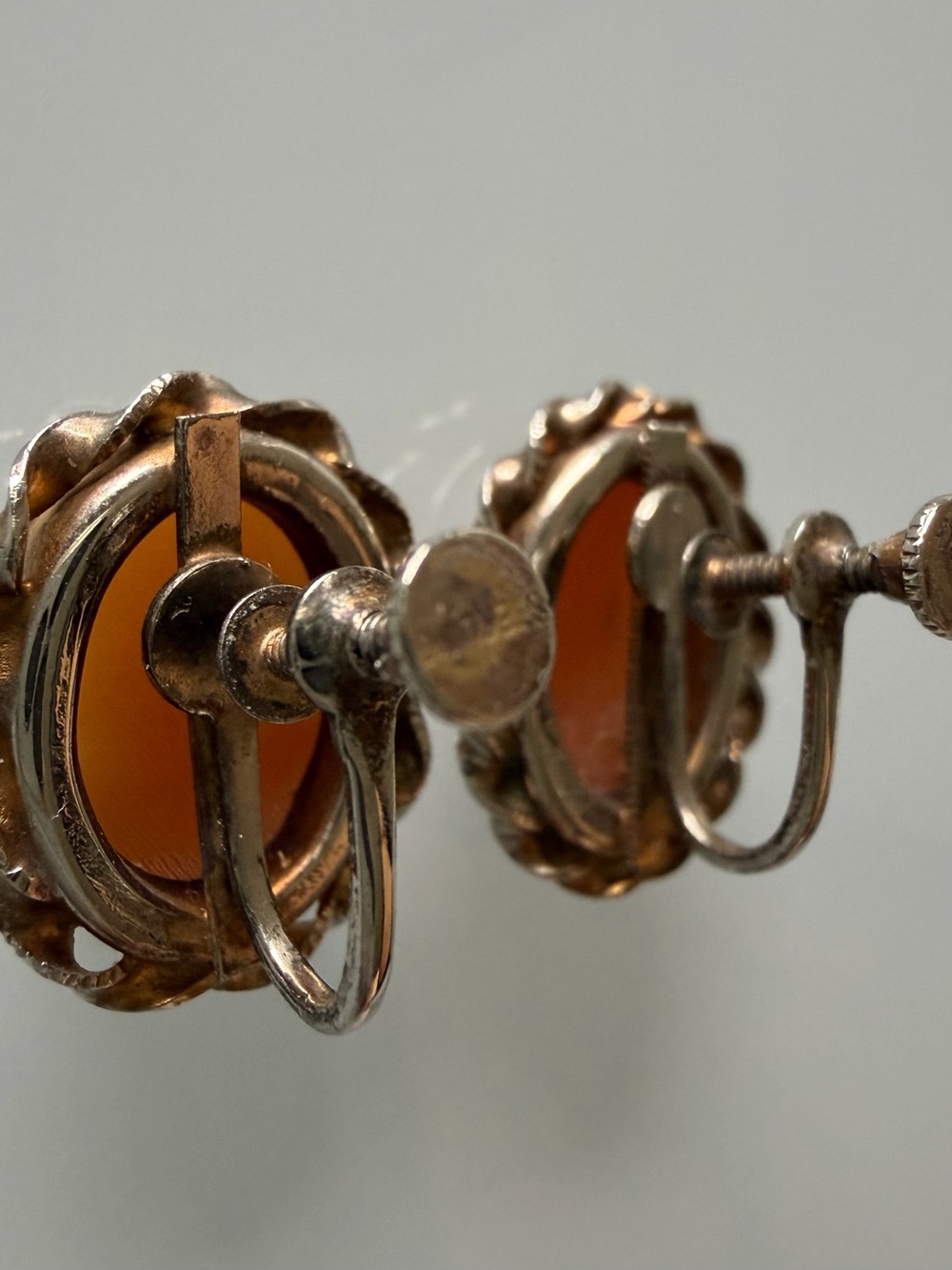 Vintage Shell Cameo Earrings - Picture 8 of 16